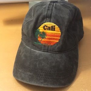 Cali hat